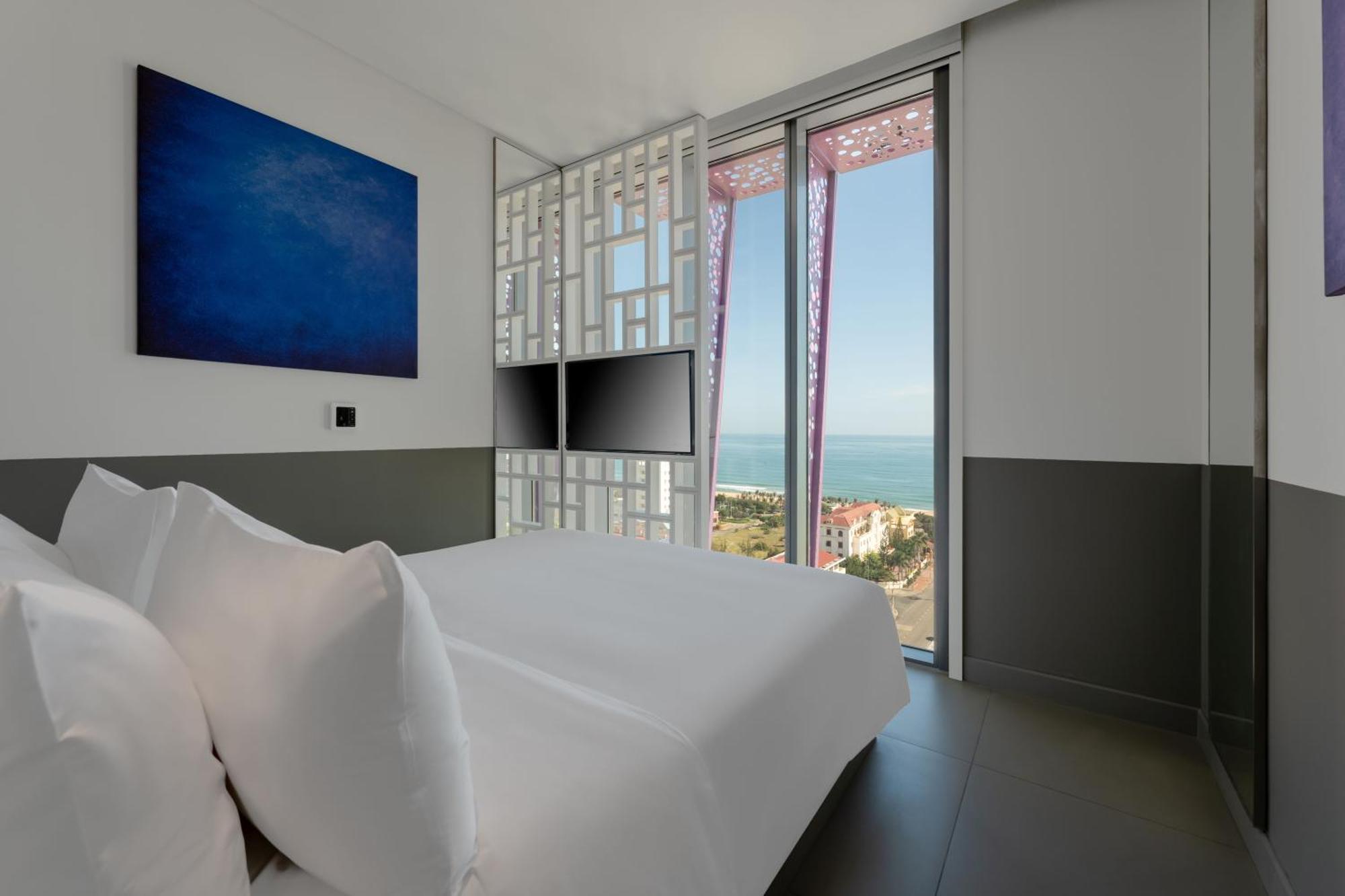 Wink Hotel Tuy Hoa Beach - 24Hrs Stay & Rooftop Pool Bar Exterior photo